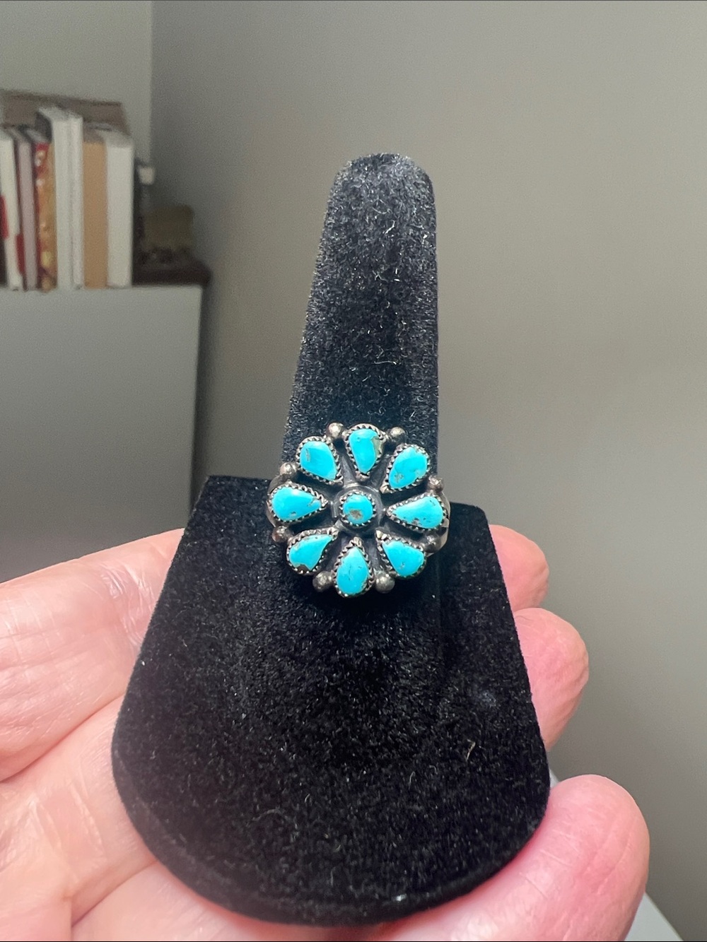Turquoise Cluster Floral Ring in Silver Tone - Heirloom - Picture 4 of 16